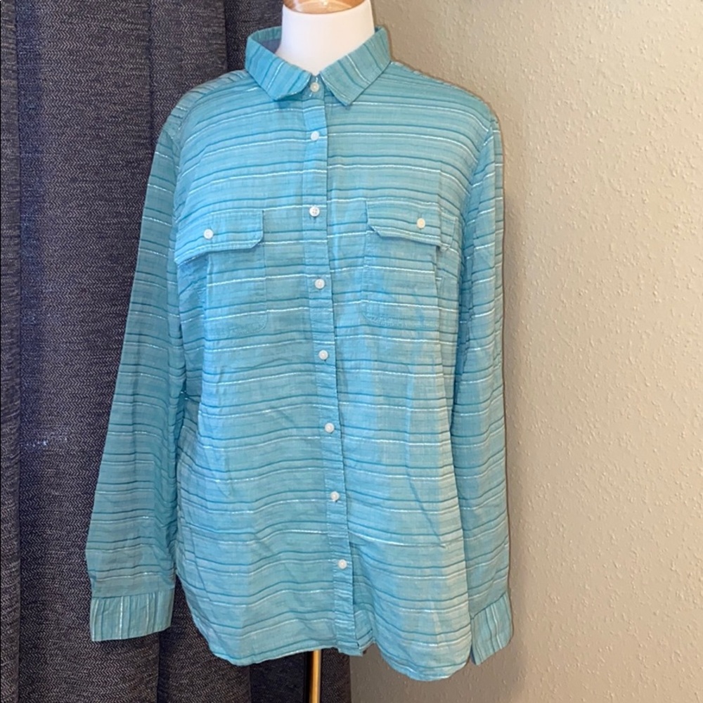 Green Women’s St. John’s Bay XL Button Down Shirt